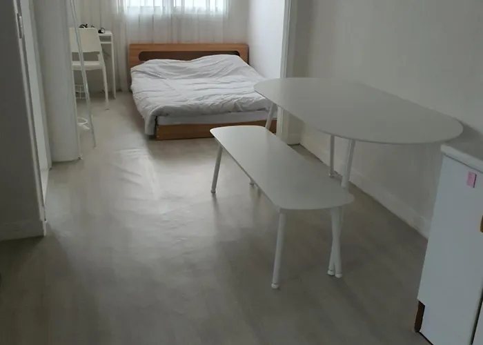 3, Near Hongik Univ For Family 2nd Floor アパート