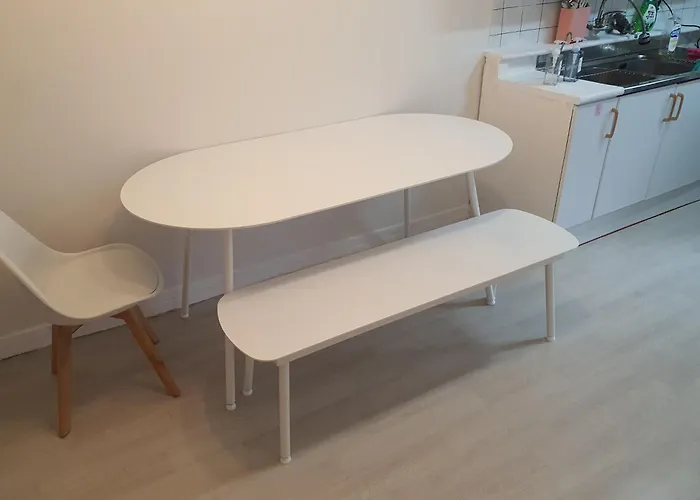 3, Near Hongik Univ For Family 2nd Floor